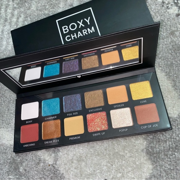 Boxycharm Hello Charmer Eyeshadow Makeup Palette - Picture 9 of 10